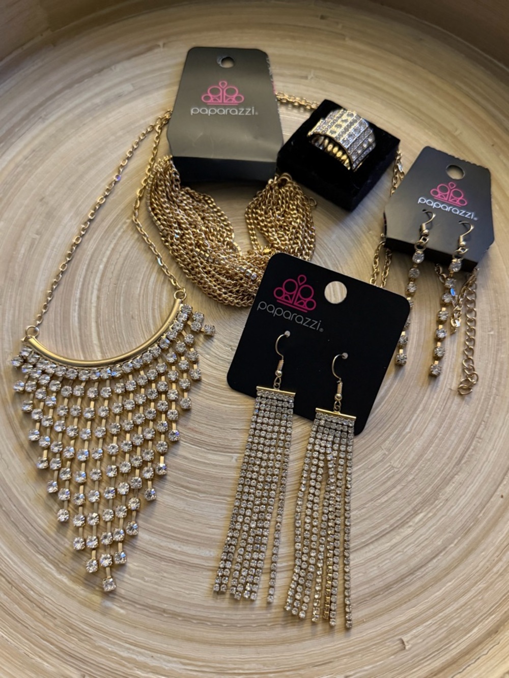 MM-0620 4-piece set - - Gold Crystal Fringe Bib Necklace with Dangle Earrings